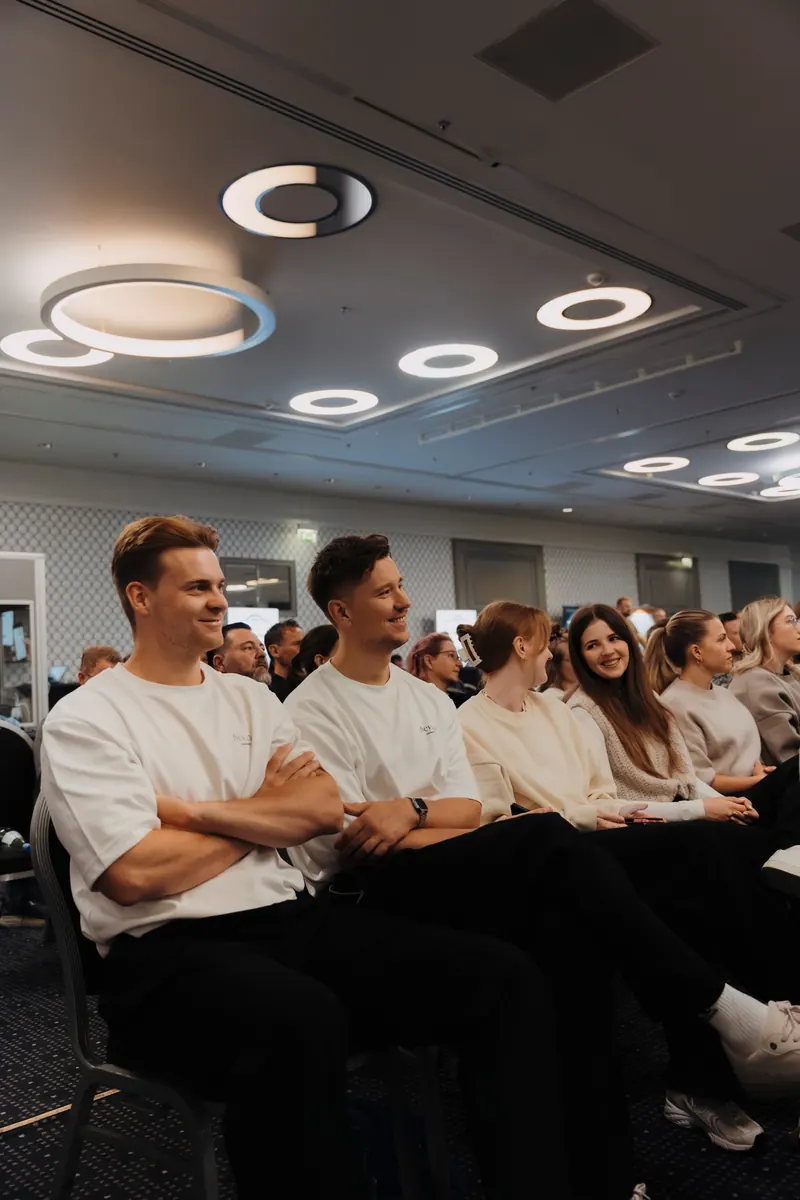 Kongress – Pause